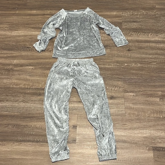 Gap 2 piece outfit - Picture 1 of 3